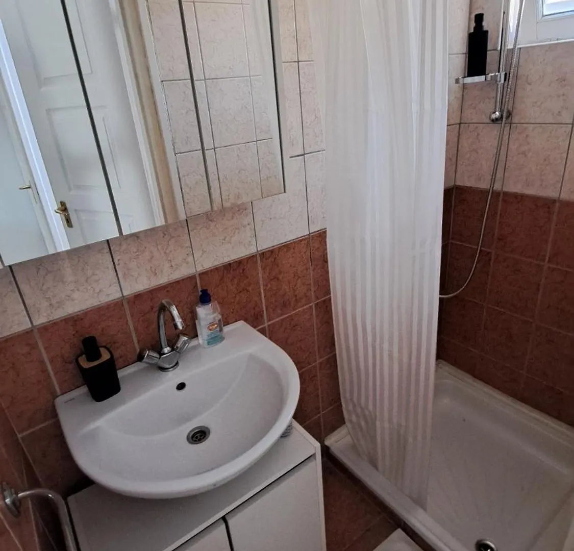 Marabella Apartmanok Hajduszoboszlo Apartment